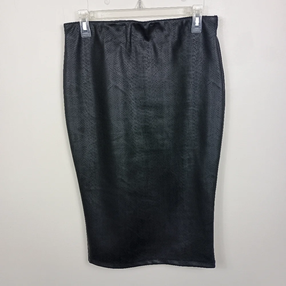 Apt 9 Faux Leather Snakeskin Midi Pencil Skirt Medium Black Stretch Pull On - Picture 5 of 5